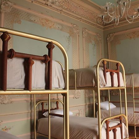 Leonora Hostal プエブラ 部屋 写真