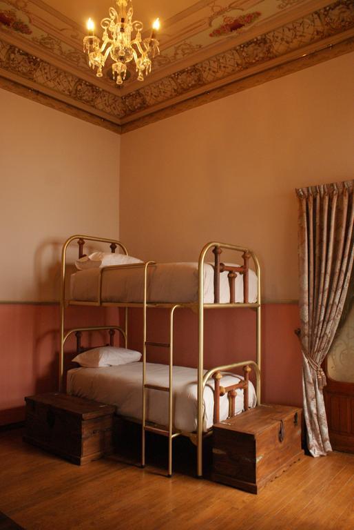 Leonora Hostal プエブラ 部屋 写真