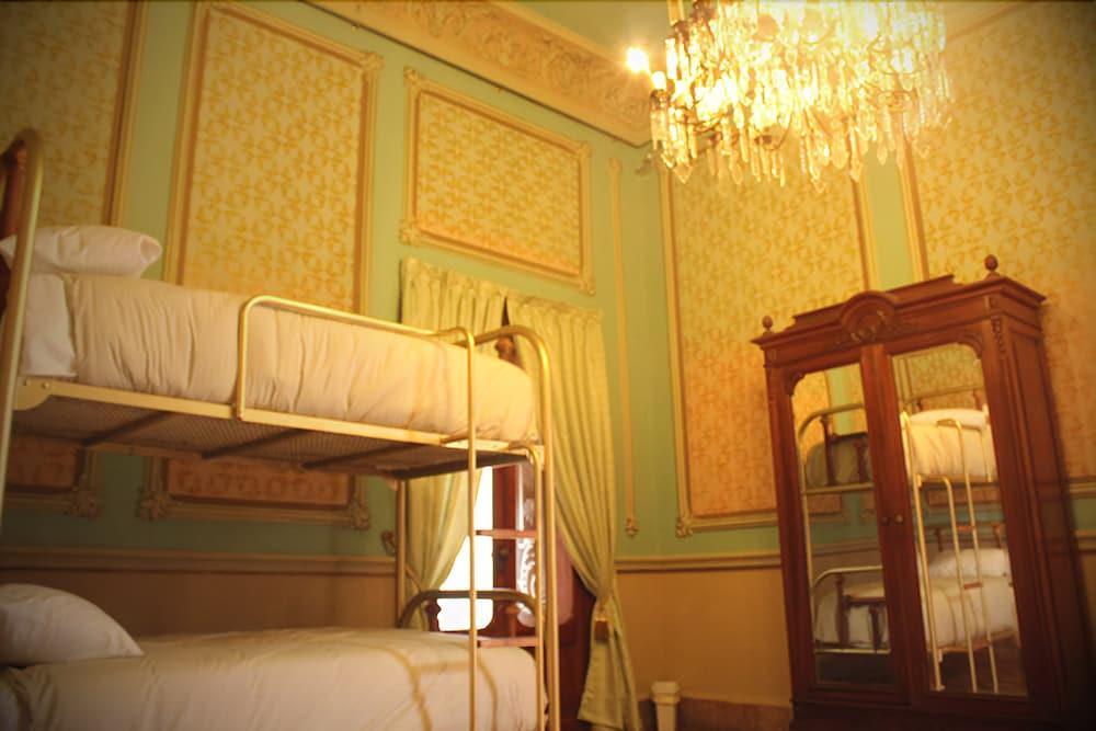 Leonora Hostal プエブラ エクステリア 写真
